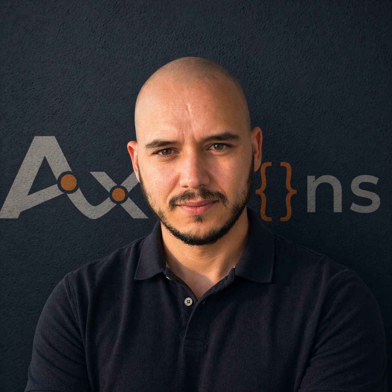 Portrait de Nicolas Prin, développeur freelance senior et lead tech